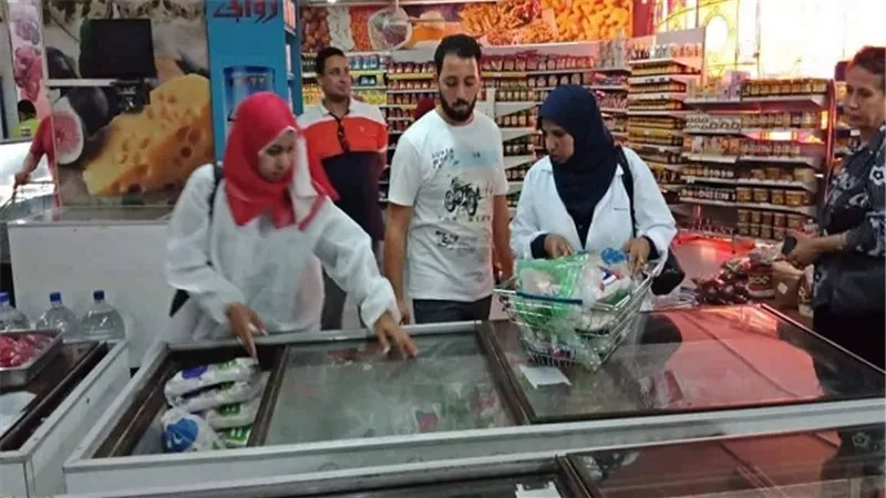 ضبط 300 كيلو لحم مفروم وكبدة وسمك جمبري منتهي الصلاحية بالقليوبية