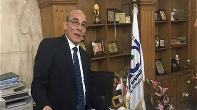 ​وزير الزراعة يهنئ الرئيس السيسي بعيد الفطر المبارك