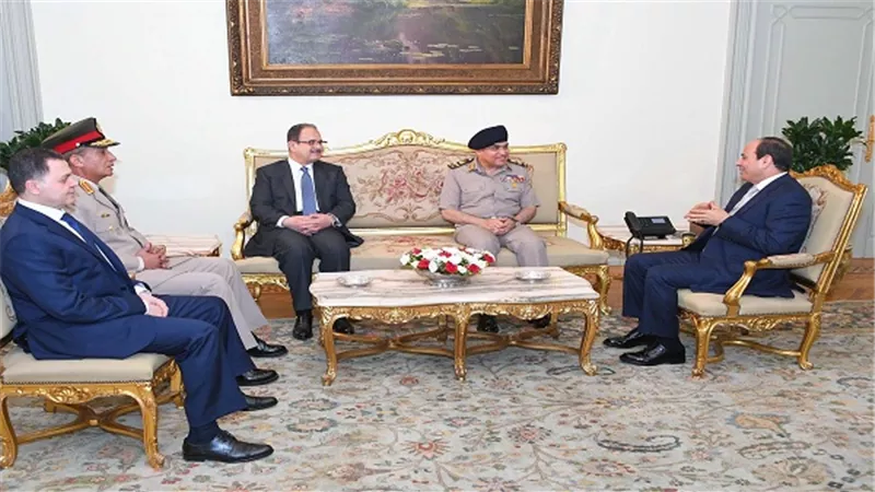 السيسي يجتمع مع الفريق أول صدقي صبحي واللواء مجدي عبد الغفار ووزيري الدفاع والداخلية الجديدين