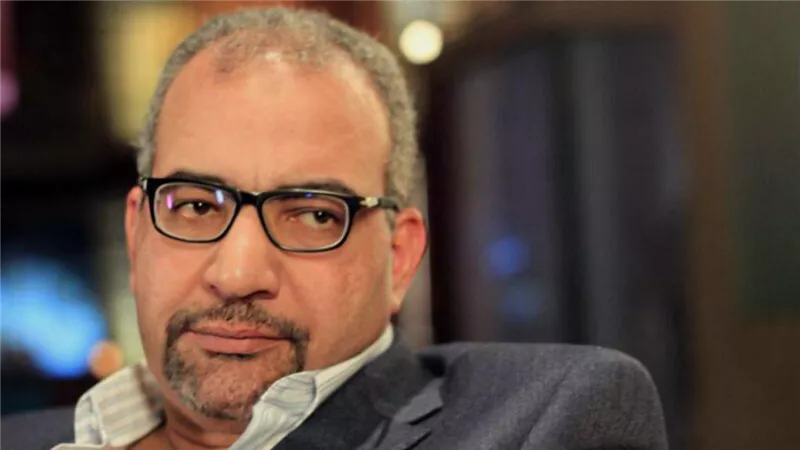بيومي فؤاد يتقدم ببلاغ لمباحث الإنترنت.. ما الأسباب؟