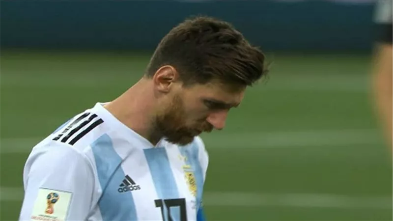 الارجنتين تتعادل سلبيا أمام كرواتيا بالشوط الأول