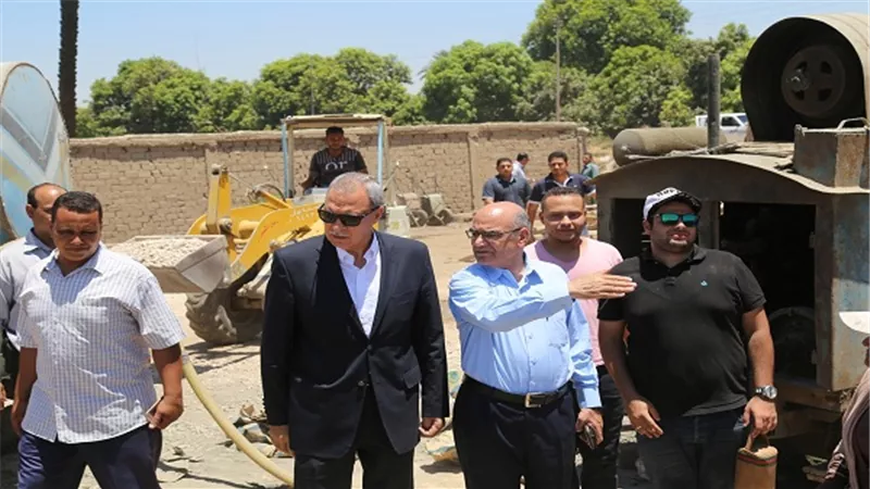 محافظ قنا يتفقد محطتي مياه ابودياب ودشنا