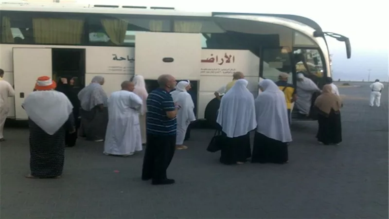 وصول و سفر 2725 راكب و معتمر  بموانىء البحر الاحمر