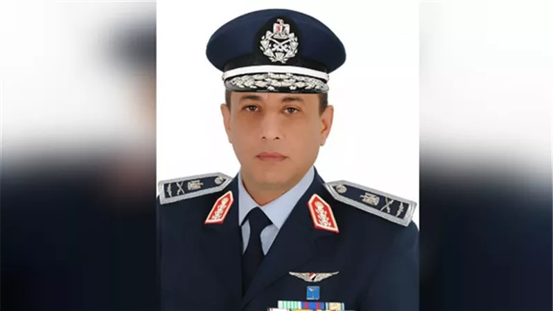 تعيين اللواء محمد عباس حلمي قائدًا للقوات الجوية