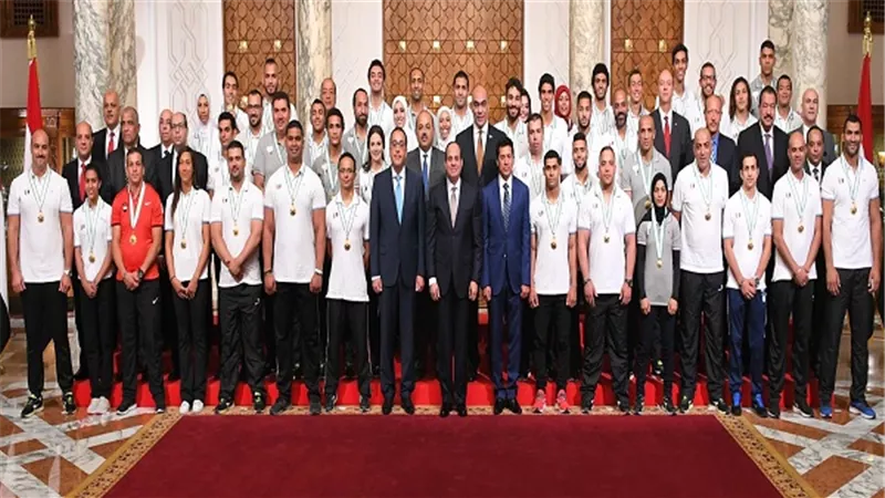 السيسي يكرّم اللاعبين الحاصلين على ميداليات بدورة ألعاب البحر المتوسط 