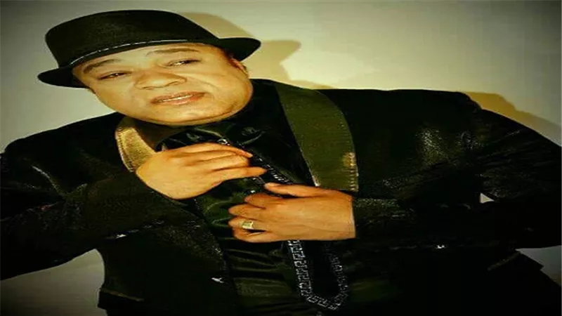 هوبا: استعد للمشاركة في عمل سينمائي وطرح فيديو كليب 
