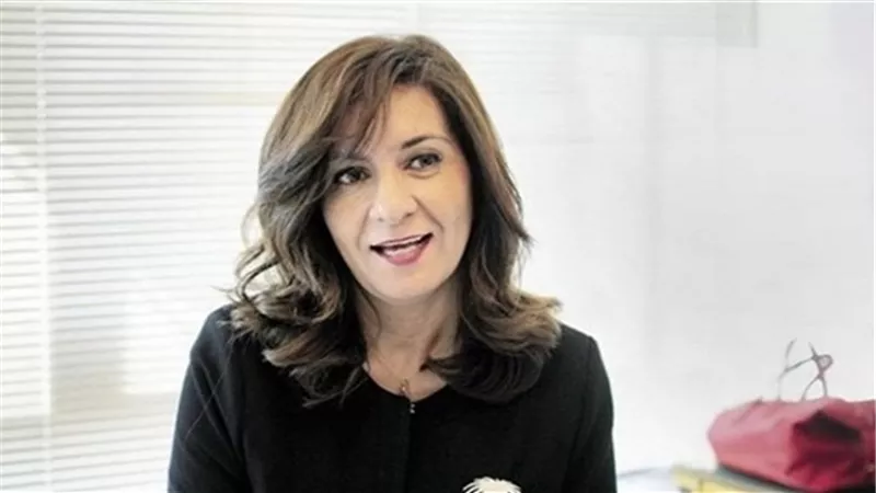 وزيرة الهجرة تلتقي الشباب الممثل للدولة المصرية بالمنتدى
