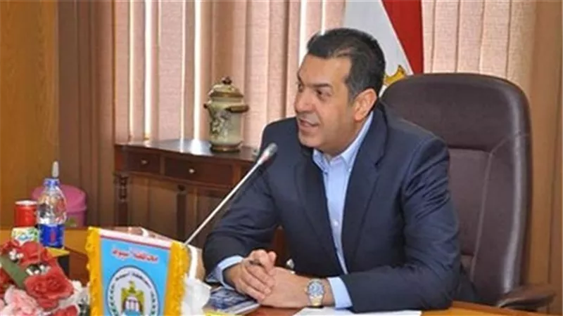 محافظ أسيوط يعلن انطلاق الدورات التدريبية لتأهيل كوادر إدارة وحدات الازمات والكوارث بالمراكز