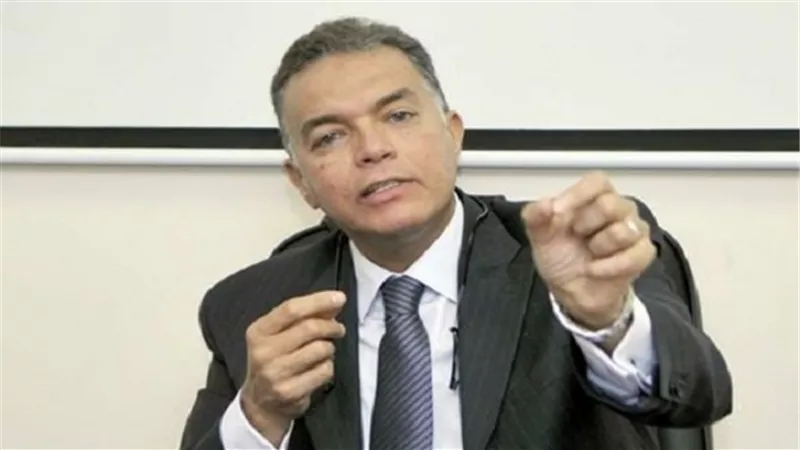 وزير النقل يستقبل السفير الإيطالي بالقاهرة لبحث التعاون بين الجانبين