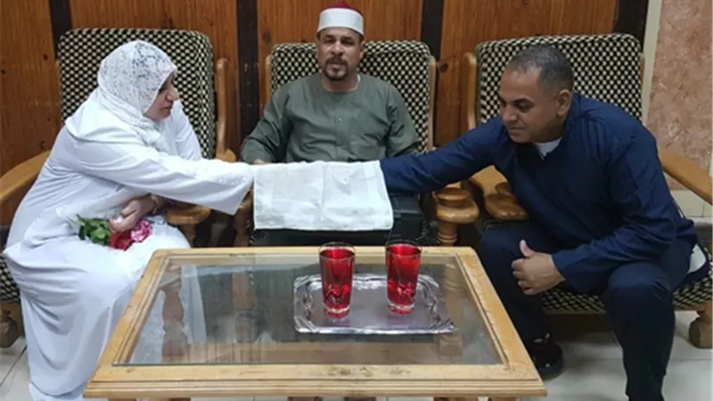 حب فى الزنزانة.. سجين يعقد قرانه على إحدى النزيلات داخل سجن أسيوط