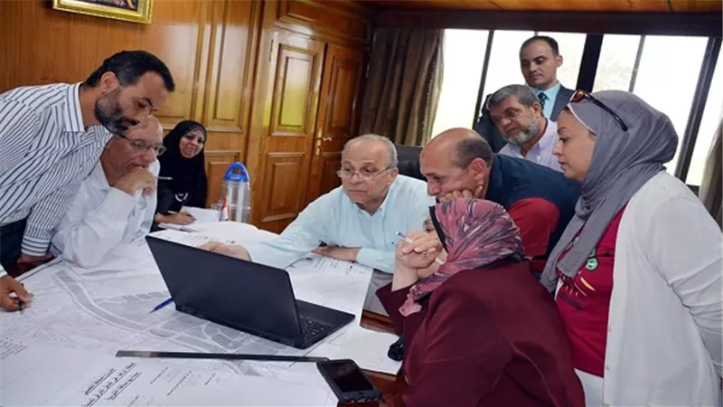 محافظ القليوبية يستقبل رئيس هيئة الأوقاف المصرية لإنشاء اسواق ومدارس ومستشفيات