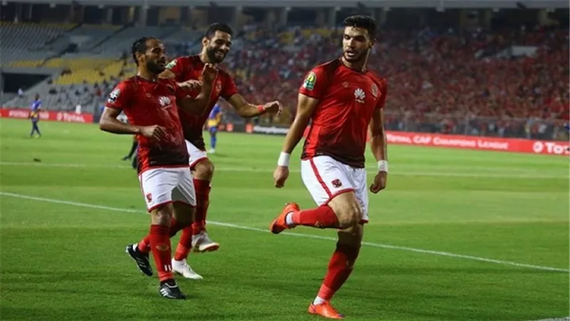 مفاجأة في خط هجوم الأهلي أمام المصري البورسعيدي.. ماذا سيحدث؟