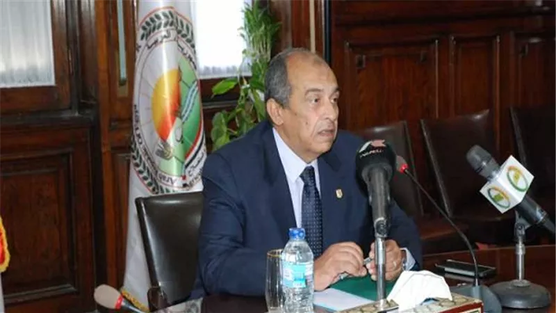 وزير الزراعة يتفقد أعمال تطوير وتوسيع ميناء الصيد بالطور في محافظة جنوب سيناء ويوجه بالانتهاء منه قبل نهاية العام