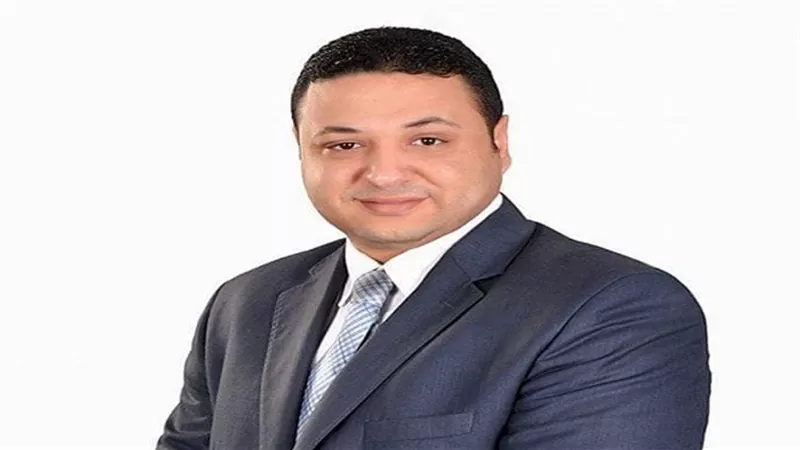 عمرو الزمر.. يشيد بمجهودات رجال القوات المسلحة والداخلية 