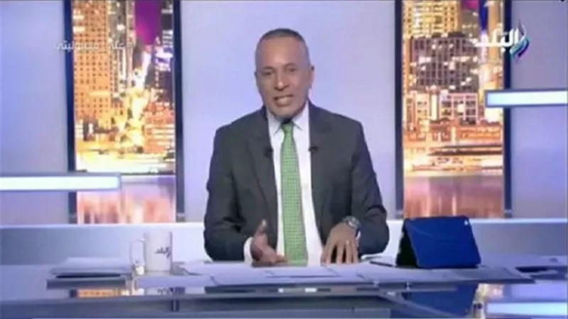أحمد موسى:  الإعلان عن حركة المحافظين الساعات المقبلة