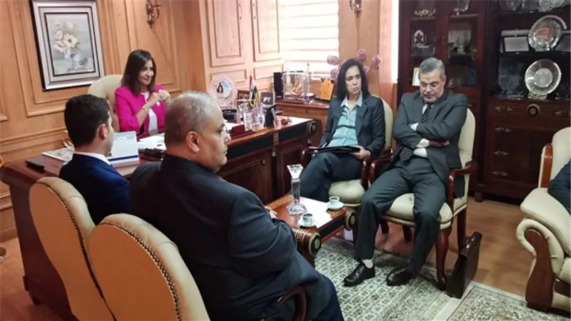 وزيرة الهجرة تجتمع بممثلي الوزارات لبدء مشروع توحيد قاعدة بيانات المصريين بالخارج 