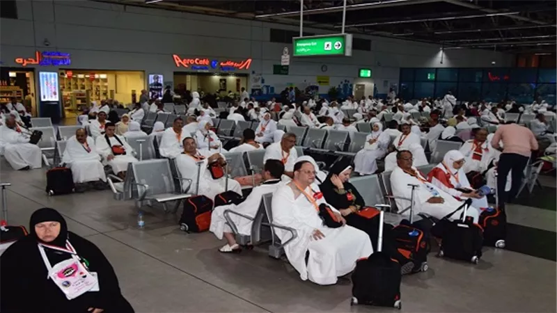 بعثة الحج للقوات المسلحة تغادر إلي الأراضي المقدسة لآداء مناسك الحج  
