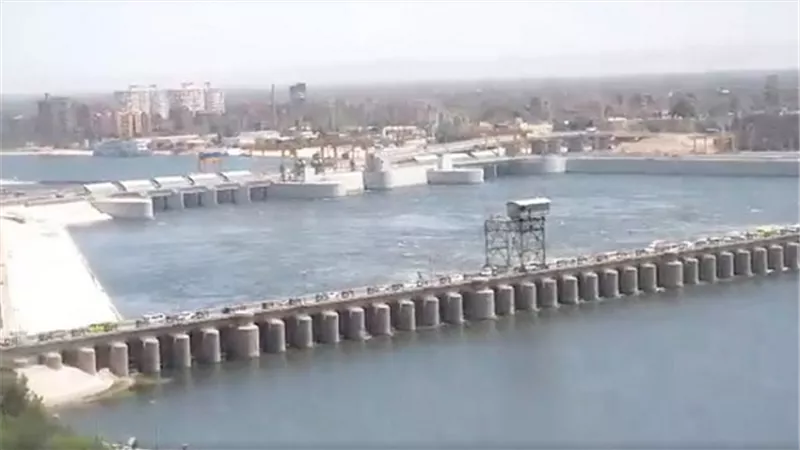 مشروع قناطر أسيوط الجديدة ثانى أكبر مشروع مائى على النيل بعد السد العالى 