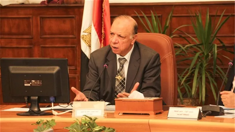 محافظ القاهرة يتفقد مجزر البساتين الآلي ويطمئن على توافر اللحوم والمواد التموينية