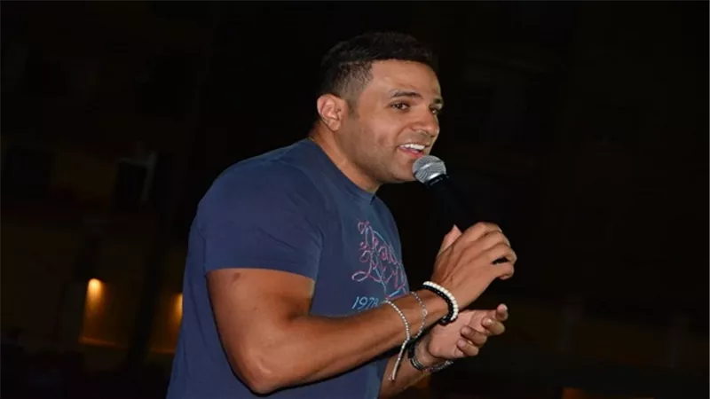 بالصور.. محمد نور يحتفل بصدور ألبوم 