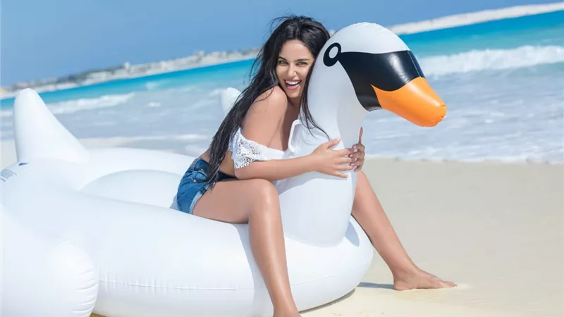 نسرين أمين.. ملكة الجراءة