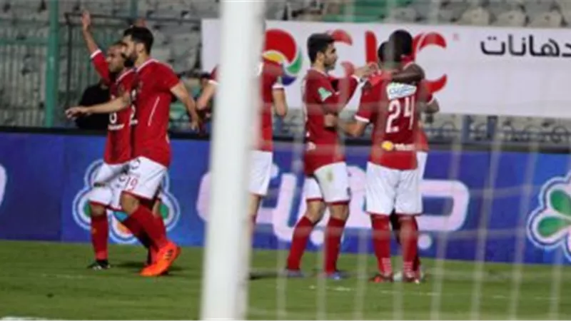في 5 دقائق.. الأهلي يخطف حرس الحدود بهدفين