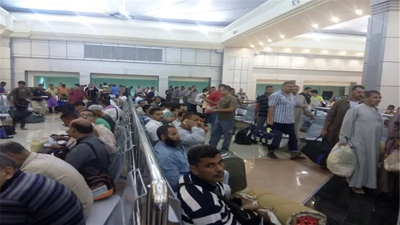 طوارىء بميناء سفاجا لبدء عودة عمالة خدمة الحجاج