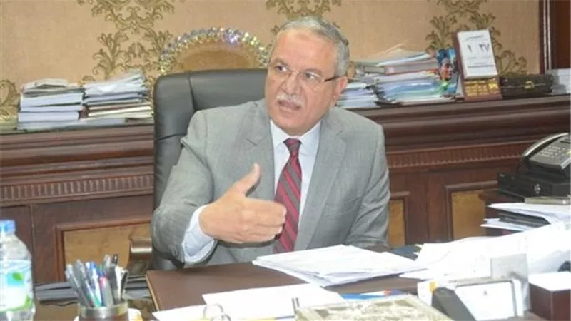محافظ المنيا: استقبال 13468 طلبا لتقنين أكثر من 800 ألف فدان زراعي