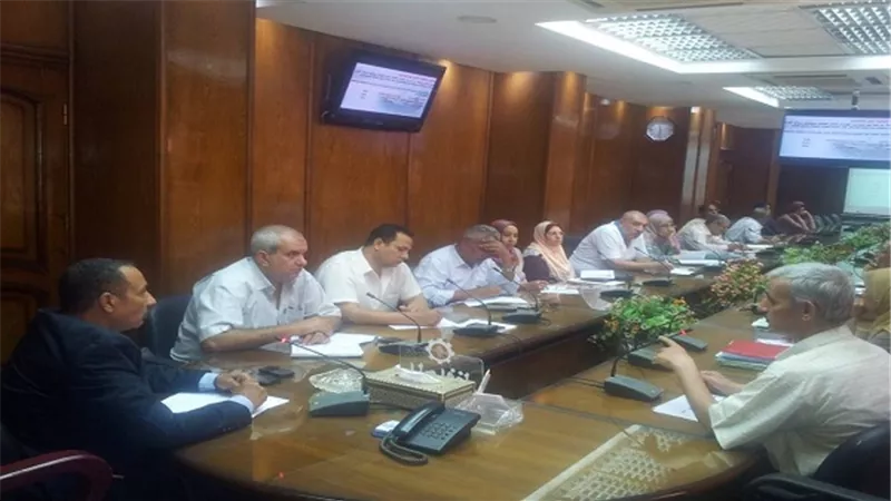 إستمرار إجراءات تقنين ألآراضي وإسترداد حق الشعب بالسويس