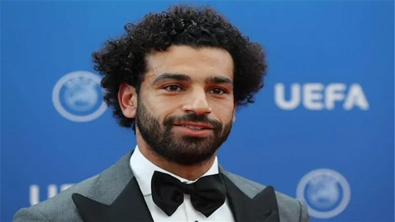 محمد صلاح : فخور بتمثيل مصر والوطن العربي فى جائزة الأفضل أوروبيا