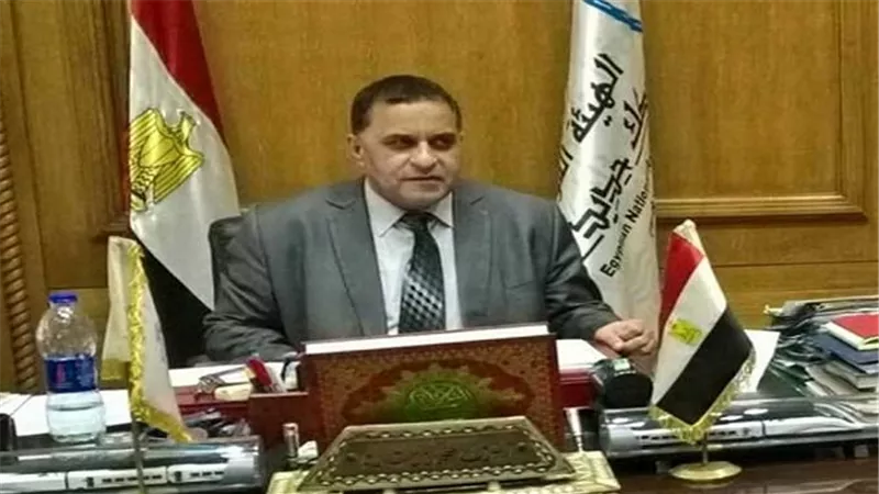 رئيس هيئة السكة الحديد يحول مسئولى الاشارات وهندسة السكة ببنها للتحقيق 