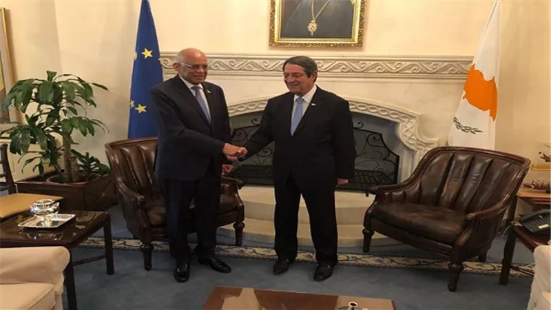 رئيس قبرص يستقبل الدكتور علي عبد العال رئيس مجلس النواب والوفد المرافق بالقصر الرئاسي بقبرص