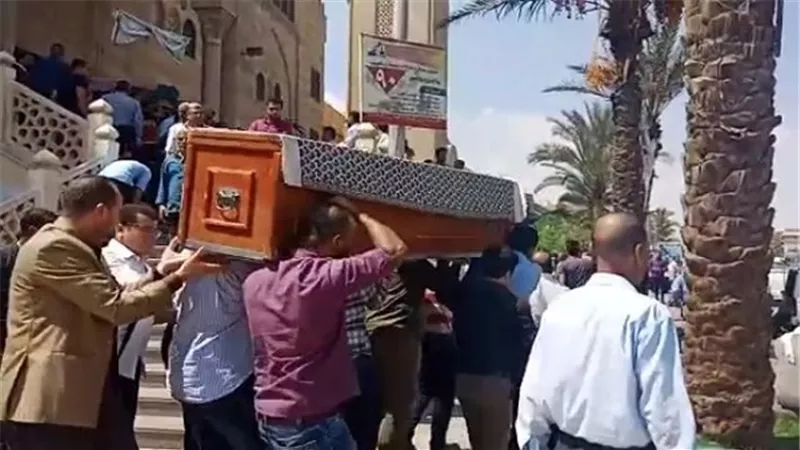 تشييع جنازة شقيقة حسن راتب بمشاركة رجال الأعمال والإعلاميين