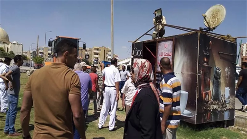 بالصور.. حى فيصل يشن حملة مكبرة لازالة الاشغالات والتعديات بالسويس