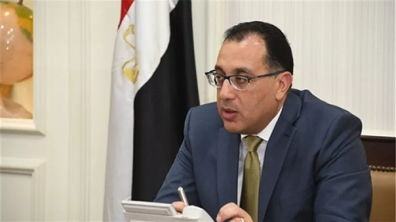 مدبولي يتفقد المستشفى الجامعي بأسيوط الجديدة