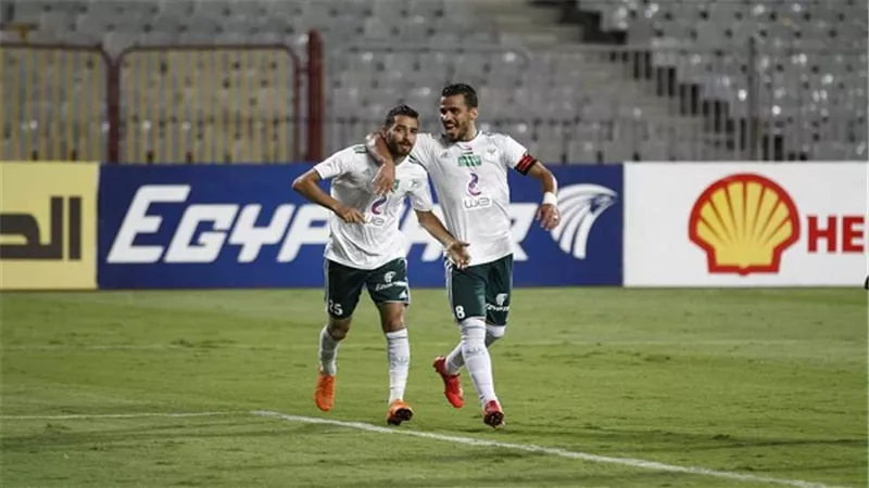 الكونفدرالية الأفريقية.. 4 فرق يسعون لنيل اللقب بينهم المصرى.. من الأقرب للفوز بالبطولة؟