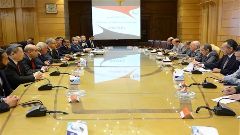 وزراء الإنتاج الحربى والاتصالات والتجارة والصناعة يلتقون عدد من ممثلي الشركات الأمريكية