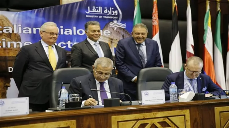 وزير النقل يشهد توقيع مذكرة تفاهم بين الاكاديمية العربية والعلوم والتكنولوجيا والنقل البحري وشركة DBA لحلول الموانئء الإيطالية