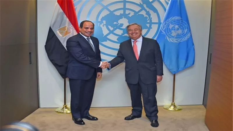 السيسي يلتقى السكرتير العام للامم المتحدة على هامش فعاليات الجمعية العامة 