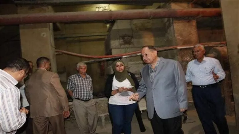 محافظ الفيوم في زيارة مفاجئة لمصنع أعلاف جرفس ويحيل ١٤ موظف للتحقيق