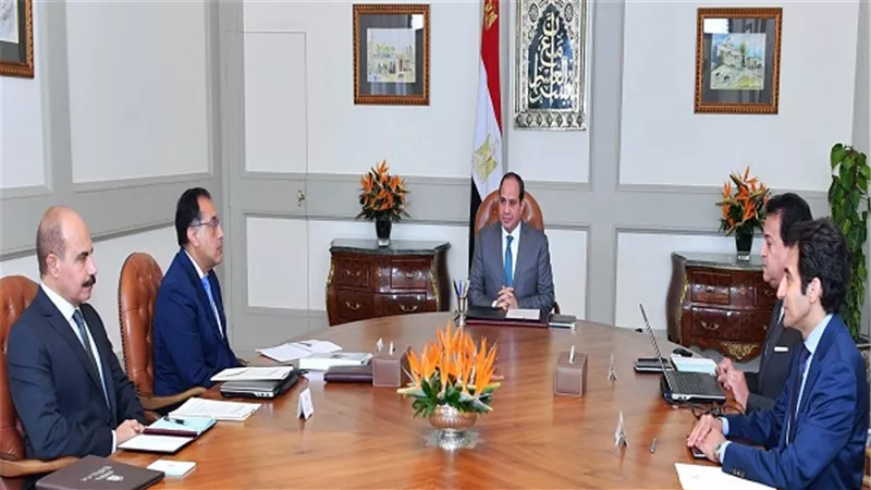 السيسي يجتمع مع رئيس الوزراء ووزير التعليم العالي