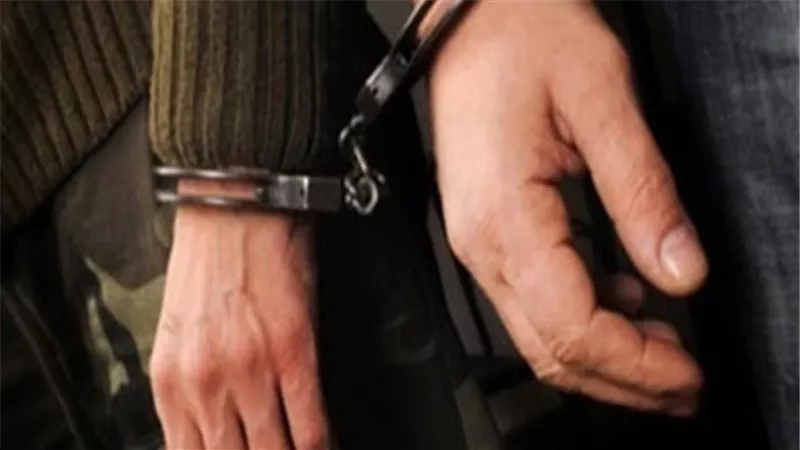 سقوط عاطل انتحل صفة ضابط بحوزته طبنجة صوت 