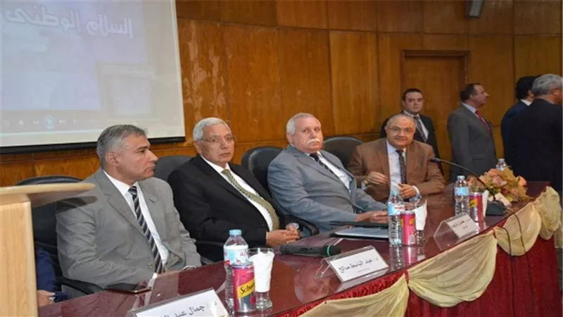 بالصور.. محافظ الدقهلية أكن احتراماً وتقديراً للنواب وسنعمل معاً من أجل المواطن