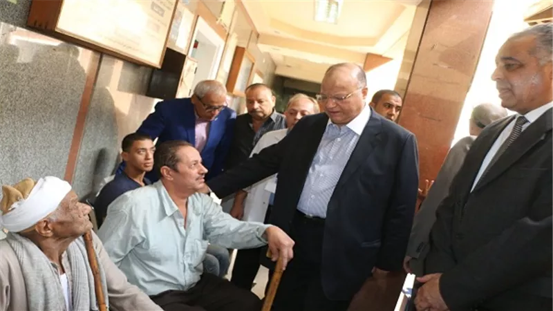 محافظ القاهرة يحيل 5 أطباء و4 ممرضات للتحقيق بمستشفى كوتشنر