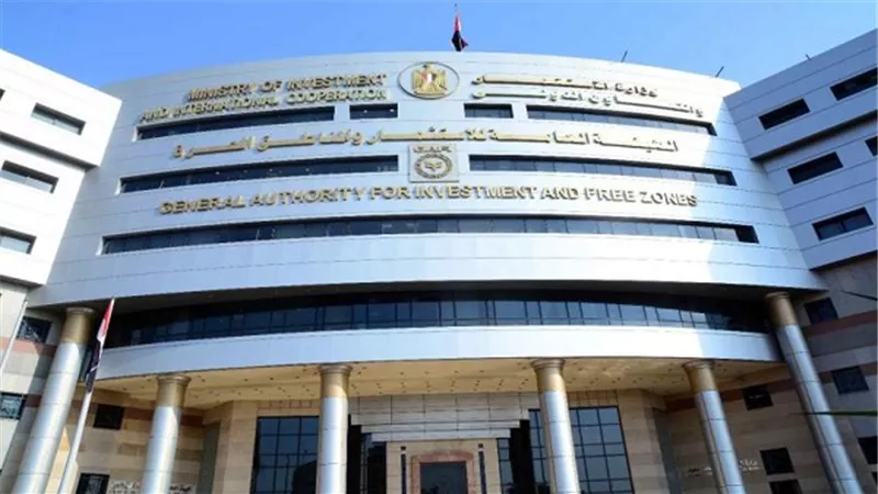مجلس إدارة هيئة الاستثمار يوافق على مشروع لائحة جديدة لنظام العمل داخل المناطق الحرة