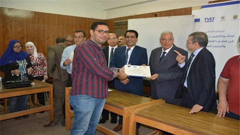 محافظ الدقهلية.. في دورة تدريبية للصحفيين نعمل على رفع كفاءة الخدمات المقدمة للمواطنين 