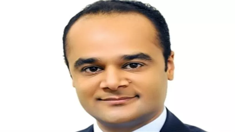 متحدث الوزراء: الدولة لن تسمح باحتكار السلع وتضرب بيد من حديد أى محتكر للسلع 