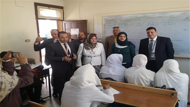 نائب محافظ القليوبية تتفقد مدارس ادارة قها  