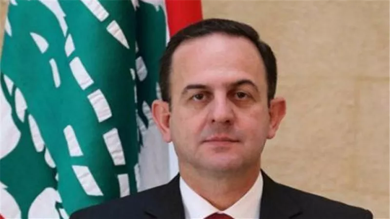 شاهد.. وزير السياحة اللبناني يعتذر للشعب المصري على الهواء