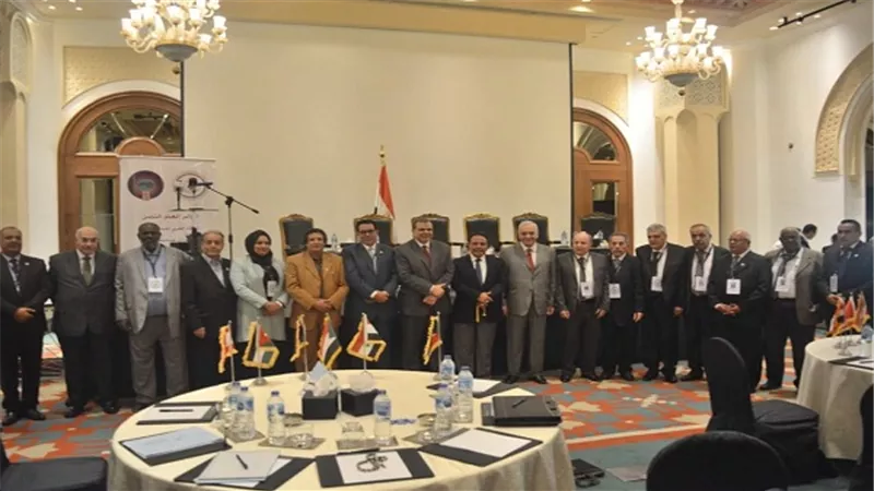 عمال الغزل والنسيج العرب يطالبون بتفعيل السوق العربية المشتركة.. ووضع  تشريعات رادعه لحماية منتجاتنا